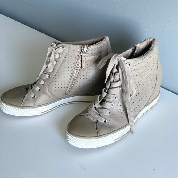 DKNY Cindy Wedge Sneaker - Picture 1 of 5